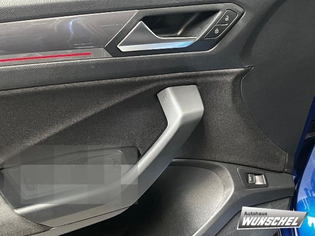 Volkswagen T-Roc 1.5 TSI Sport Navi ACC LED SZH Kamera foto 6