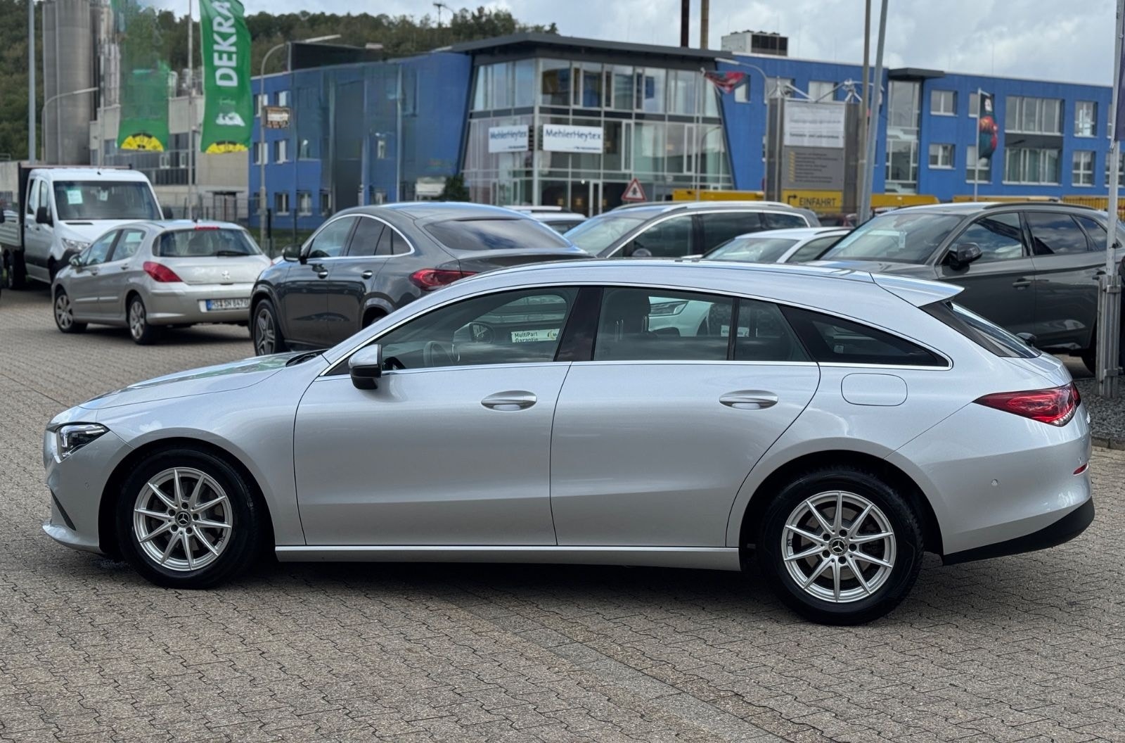 Mercedes-Benz CLA 180 Shooting Brake Euro 6d,LED,Navi foto 6
