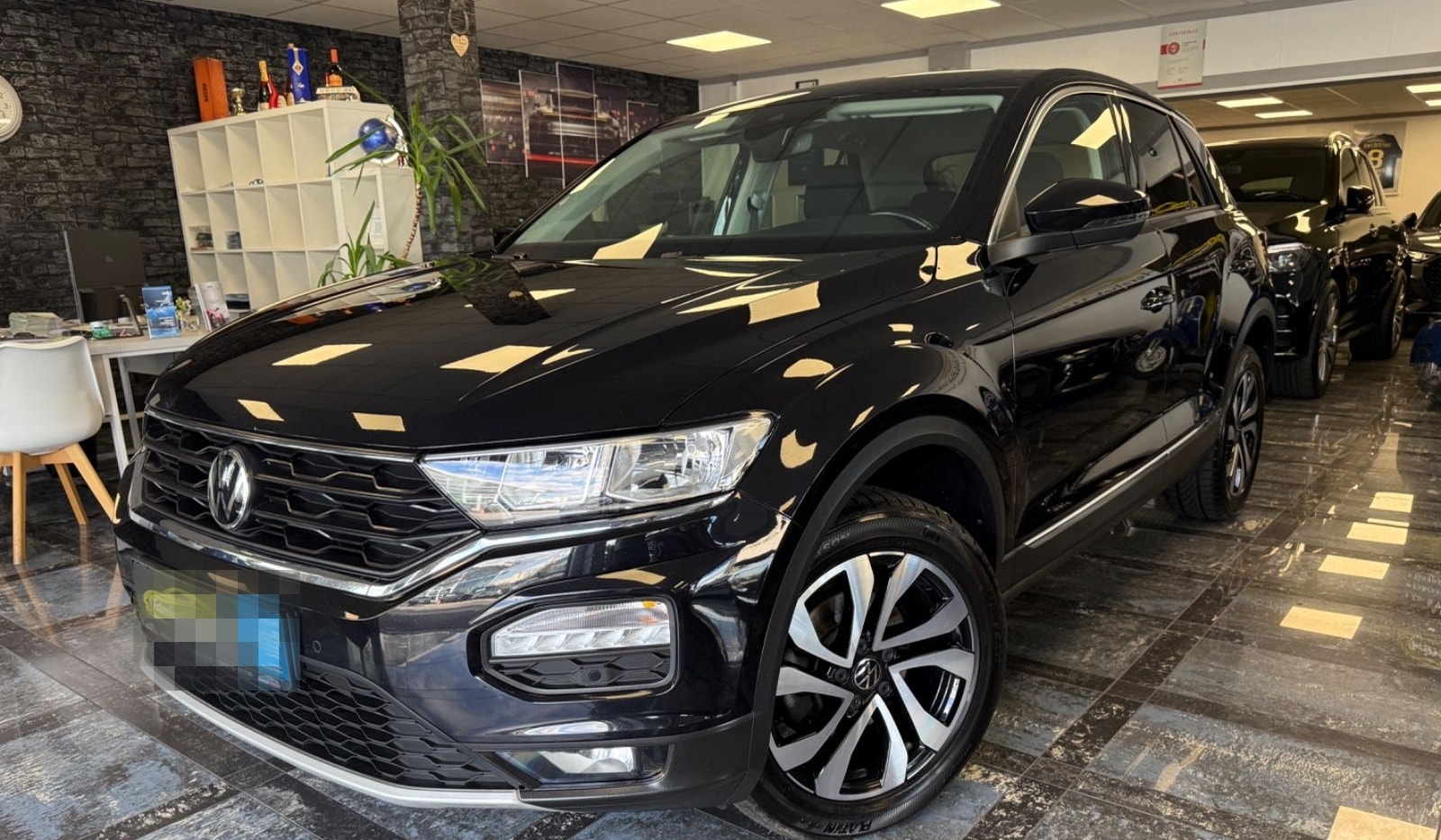 Volkswagen T-Roc Active*Navi*Touch*Klimaauto*Aluräder*SHZ* foto 4