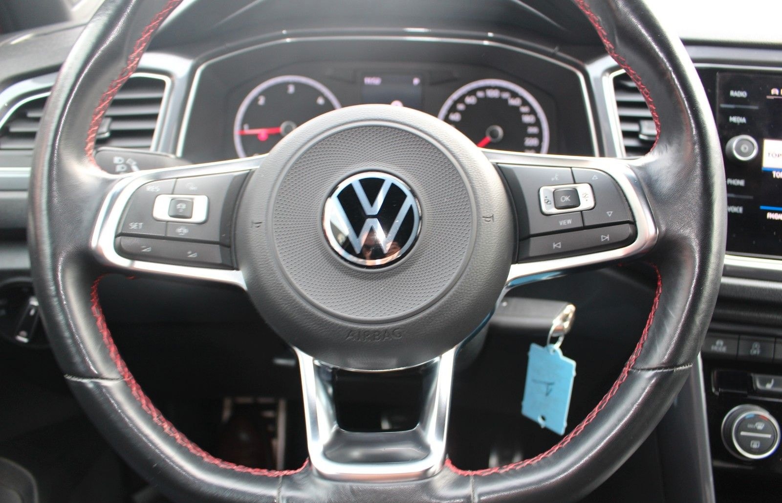 Volkswagen T-Roc Sport LED/NAVI/8FACH foto 17