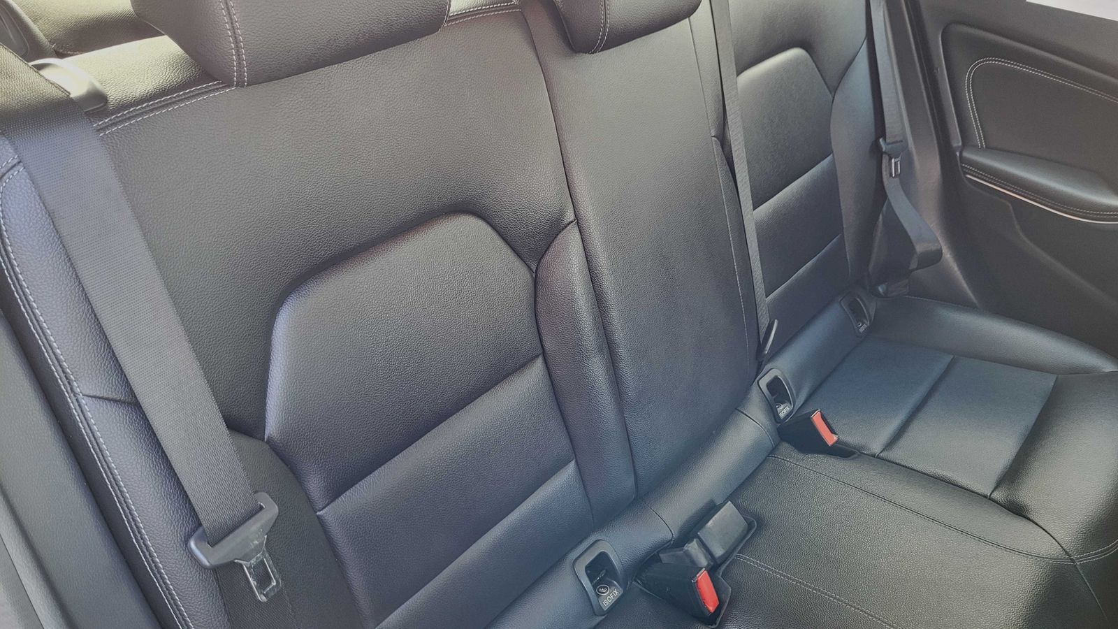 Mercedes-Benz GLA 180 Urban 7G-DCT, Navi, LED, PTS... foto 4