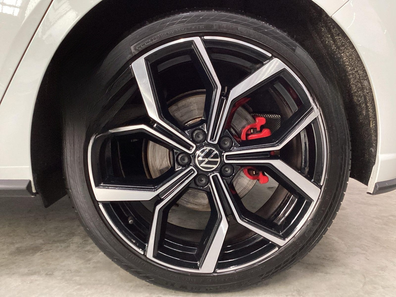 Volkswagen Polo GTI 2.0TSI 152kW DSG Kamera ACC Matrix Navi foto 5