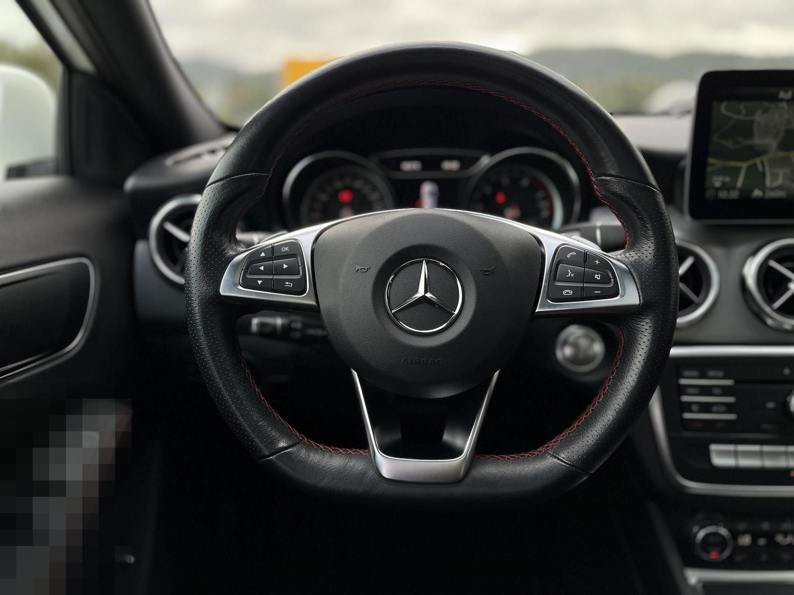 Mercedes-Benz GLA 180 Amg Line/P.dach/Alcantara/Navi/R.Kamera/ foto 17