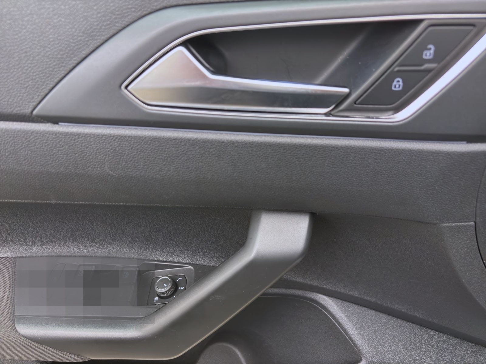 Volkswagen Taigo 1.0 TSI R-LINE NAVI KAMERA KLIMA SHZG foto 10