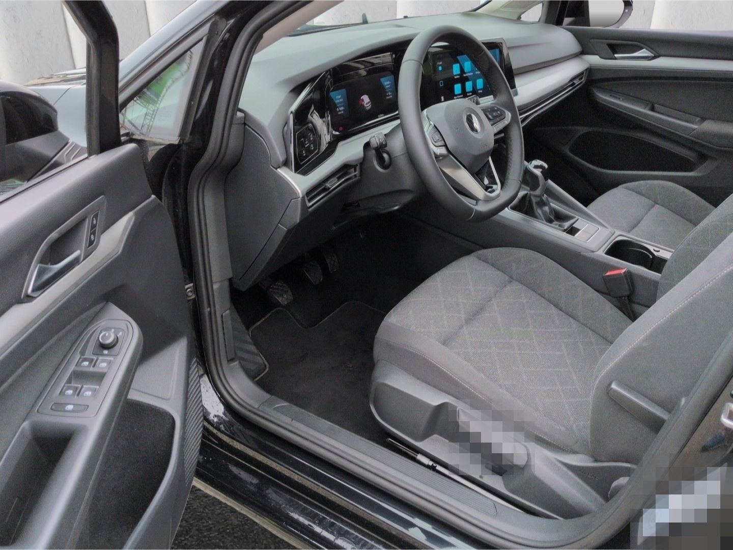 Volkswagen Golf VIII Life 2.0TDI*StndHzg ACC 4xSHZ Navi LED foto 5