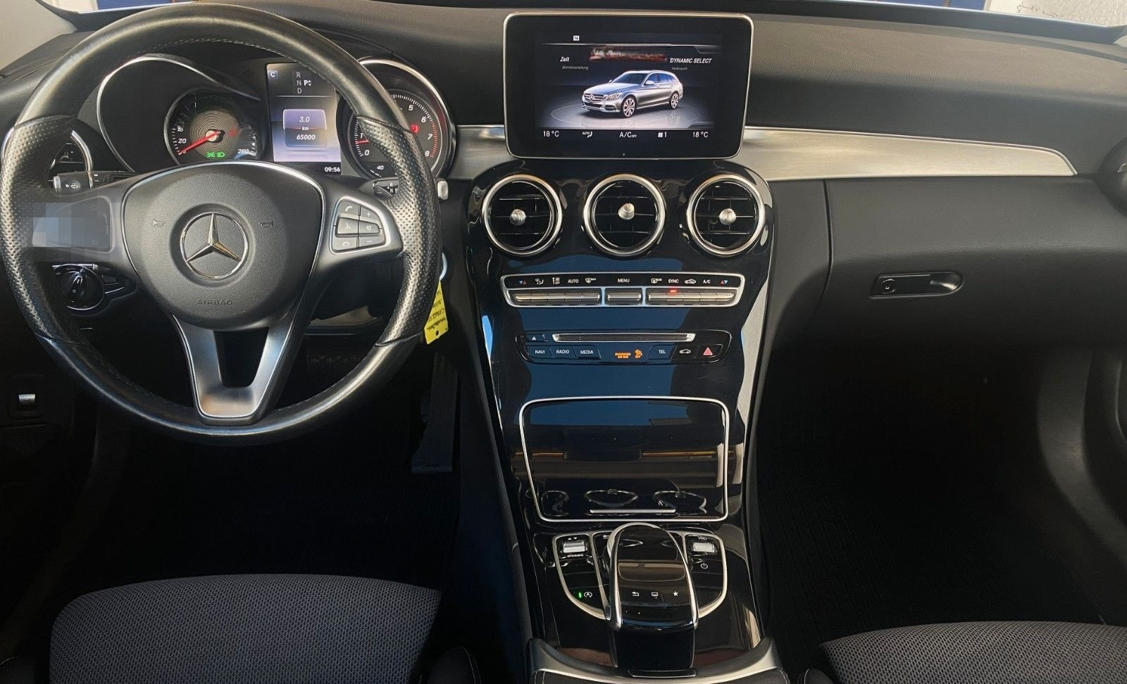 Mercedes-Benz C 180 T*AHK,Pano,Totw.,me connect,Multibeam LED* foto 11