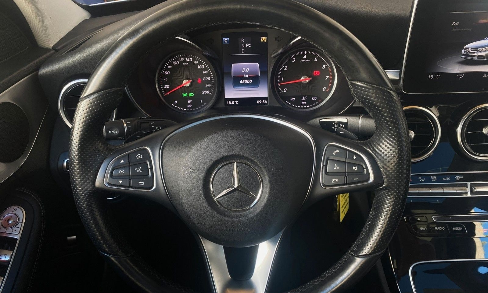 Mercedes-Benz C 180 T*AHK,Pano,Totw.,me connect,Multibeam LED* foto 10