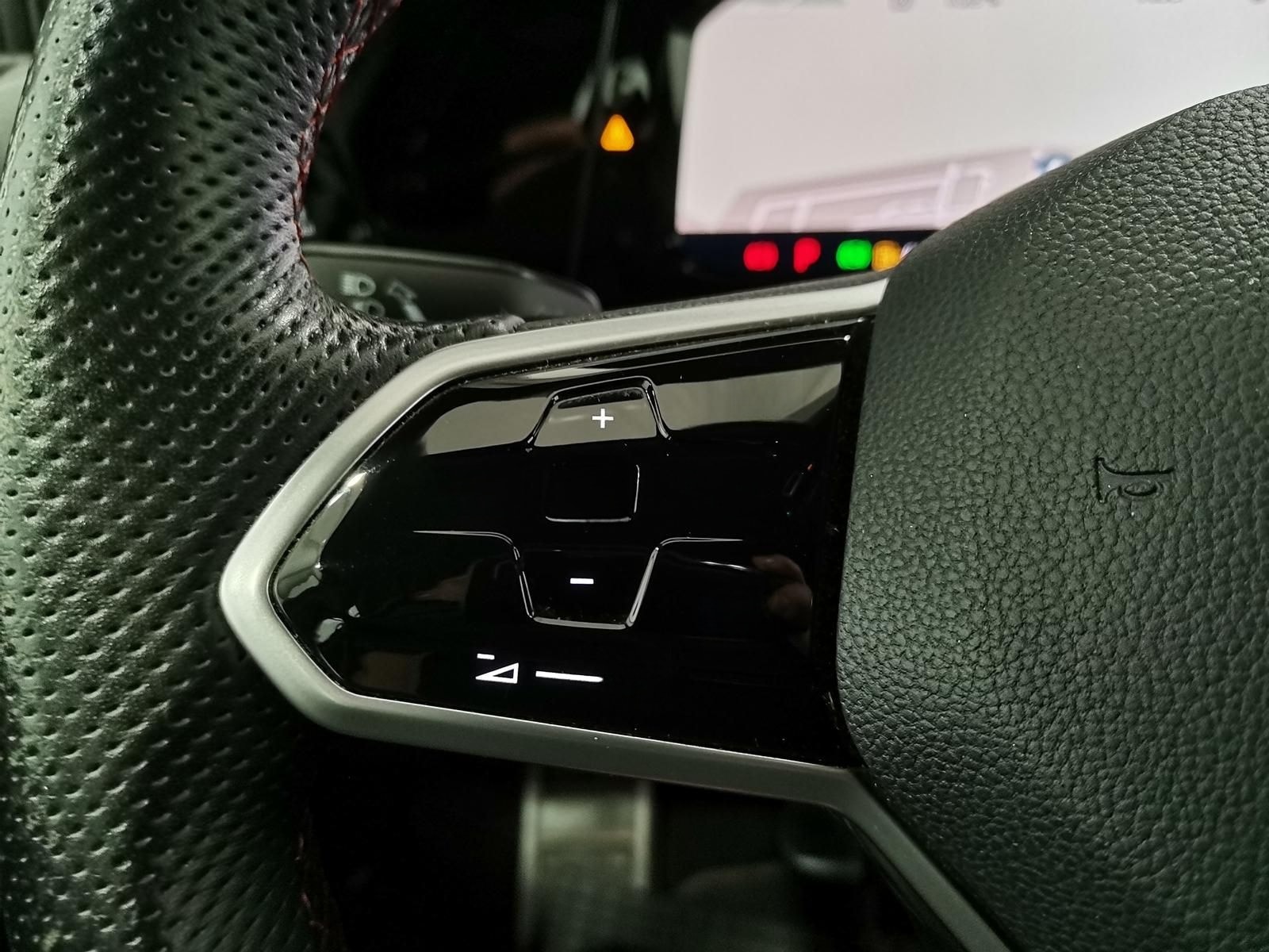 Volkswagen Golf 2.0 TSI DSG GTI Clubsport Matrix|HuD|Navi|A foto 19