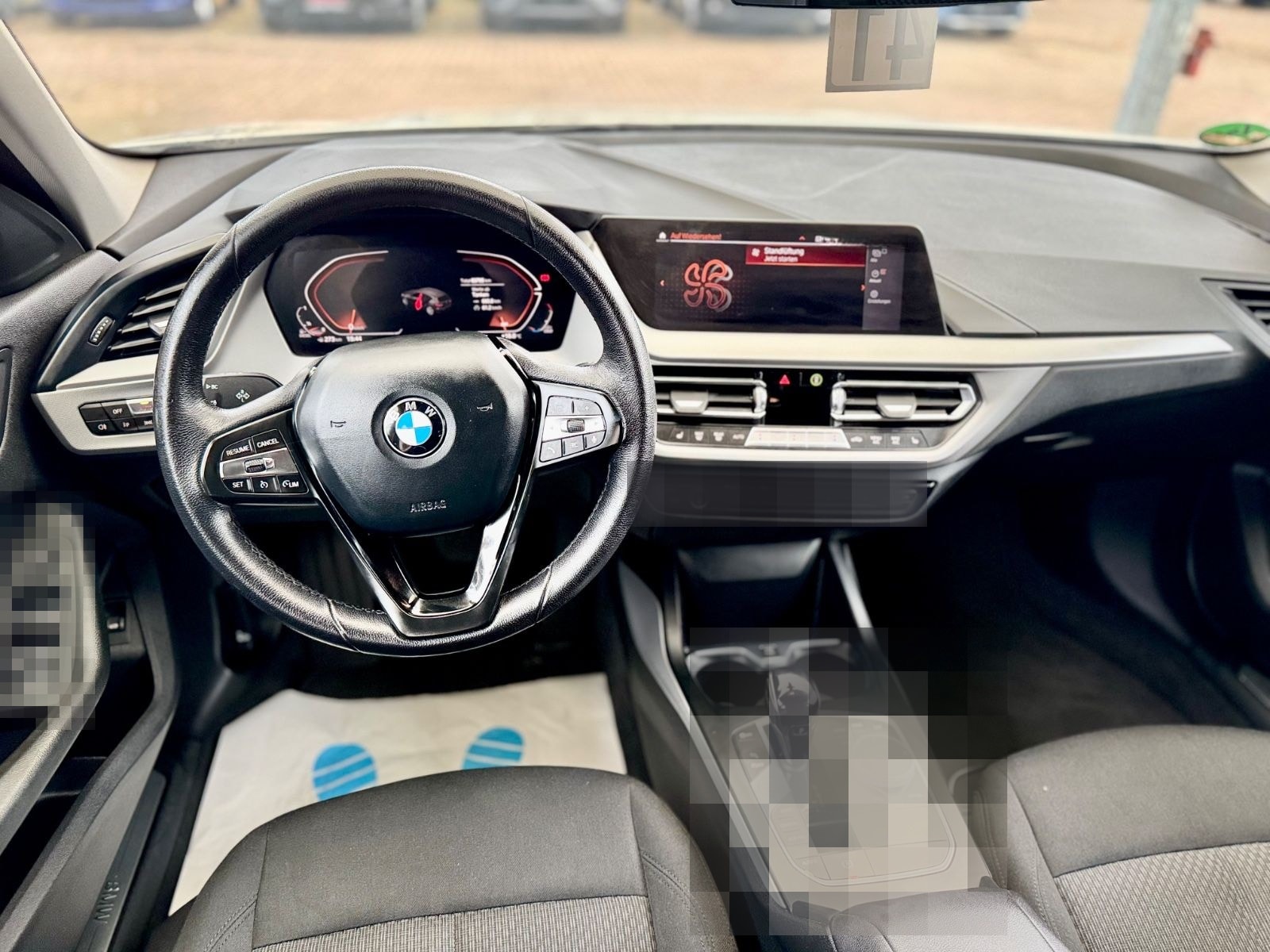 BMW 118 d Advantage Virtual  LED | Navi | Shz | PDC foto 9