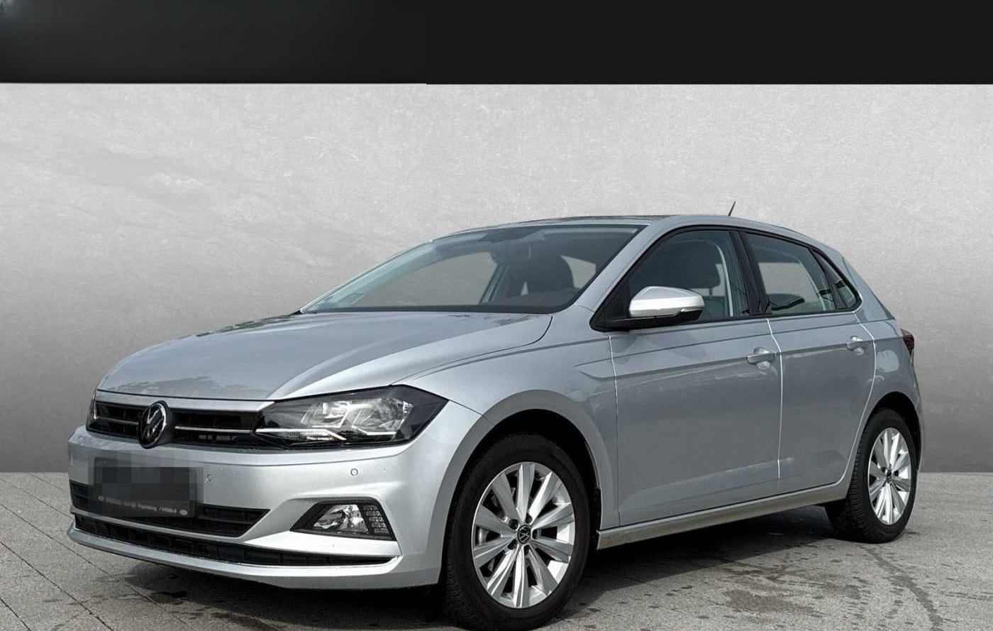 Volkswagen Polo 1.5 TSI DSG Highline foto 1