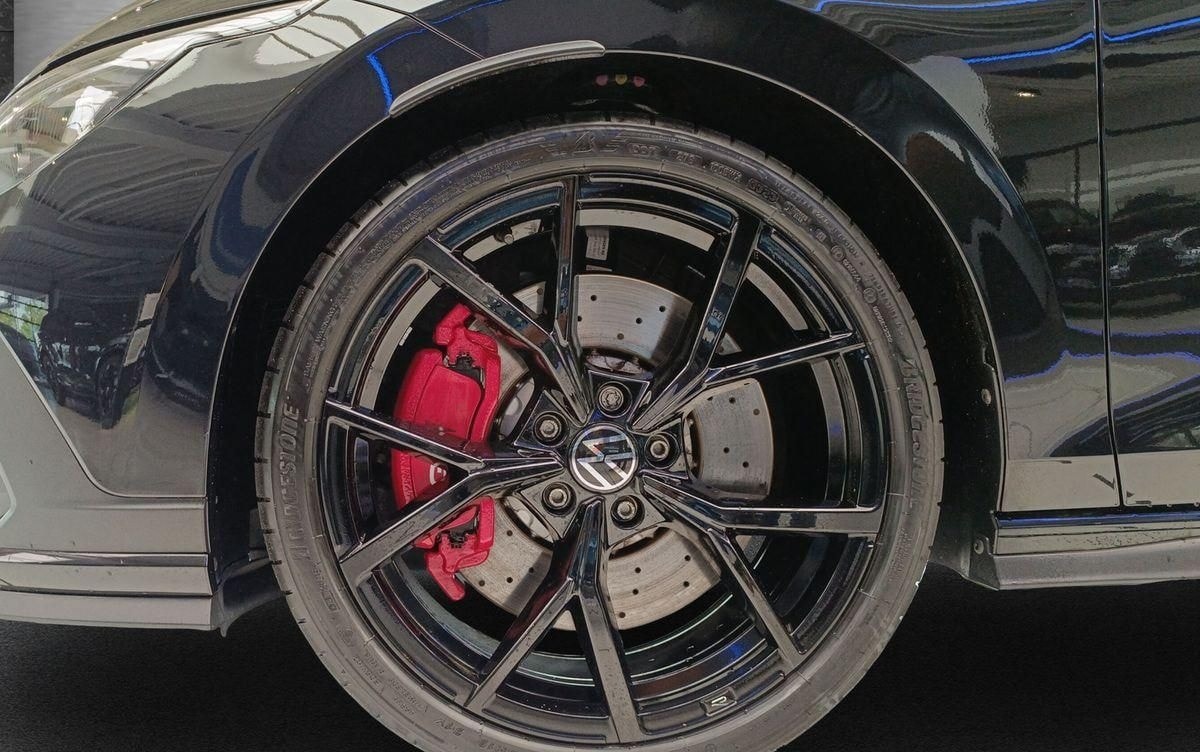 Volkswagen GOLF 8 2.0 TSI "GTI CLUBSPORT" 300 PS DSG+IQ.LIG foto 11