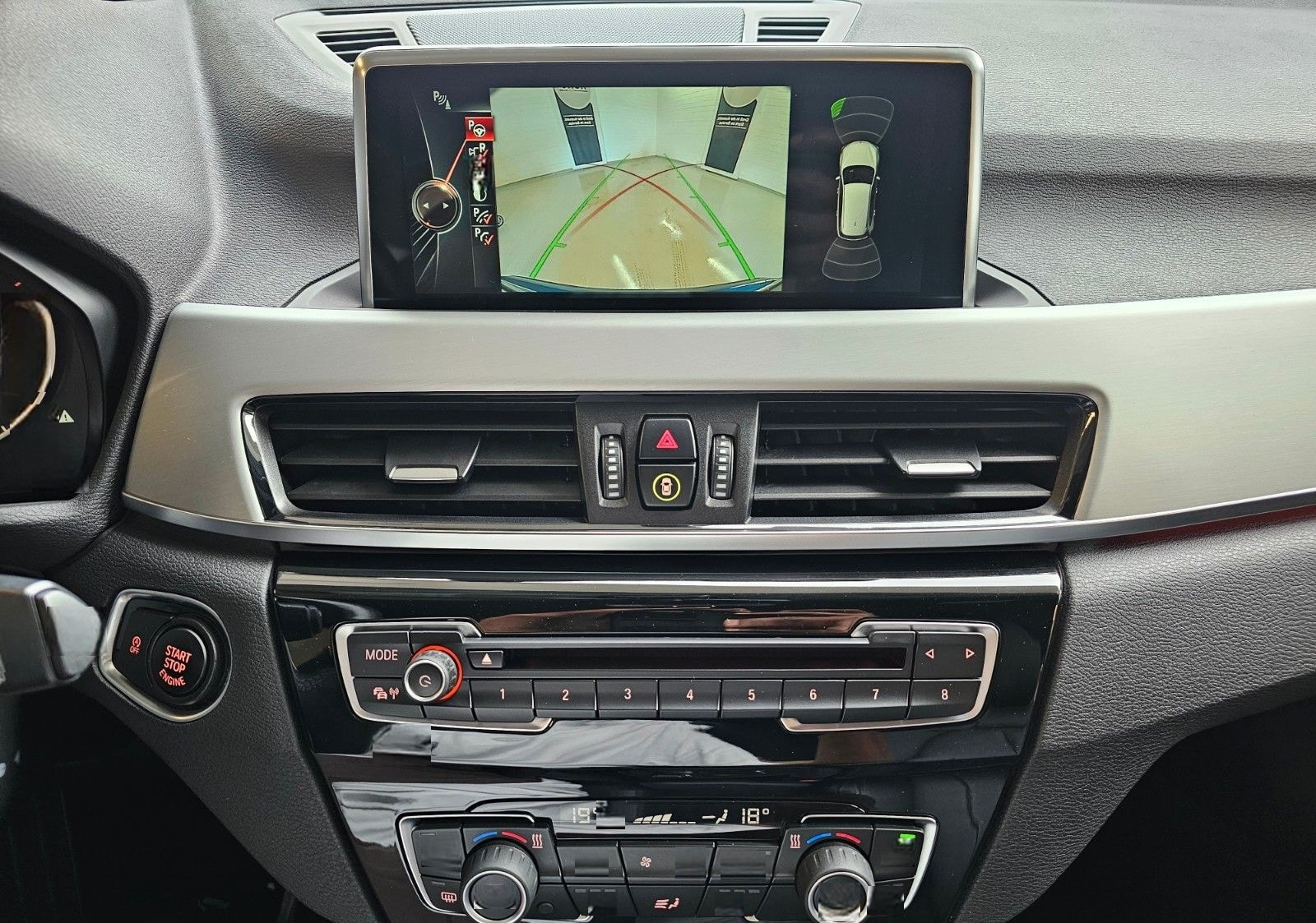 BMW X1 xDrive 25d Sport Line 2.0+ACC/PANO/HeadUp/HK foto 17