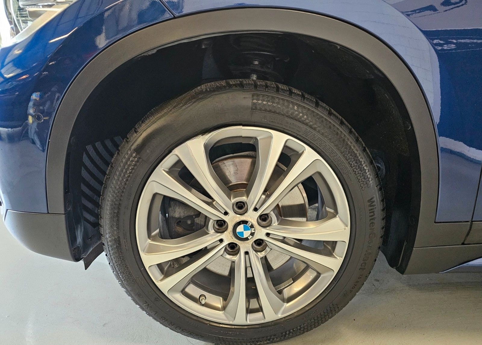 BMW X1 xDrive 25d Sport Line 2.0+ACC/PANO/HeadUp/HK foto 20