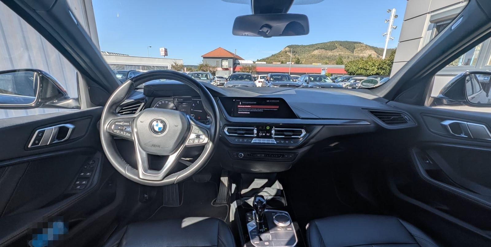 BMW 118i Hatch Luxury Line Head-Up HiFi DAB LED Shz foto 15