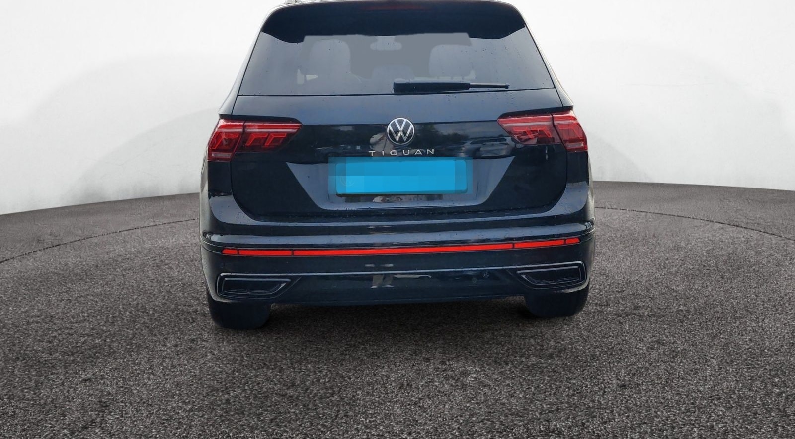 Volkswagen Tiguan 2.0 TDI R-Line Matrix Pano Harman 20" foto 5