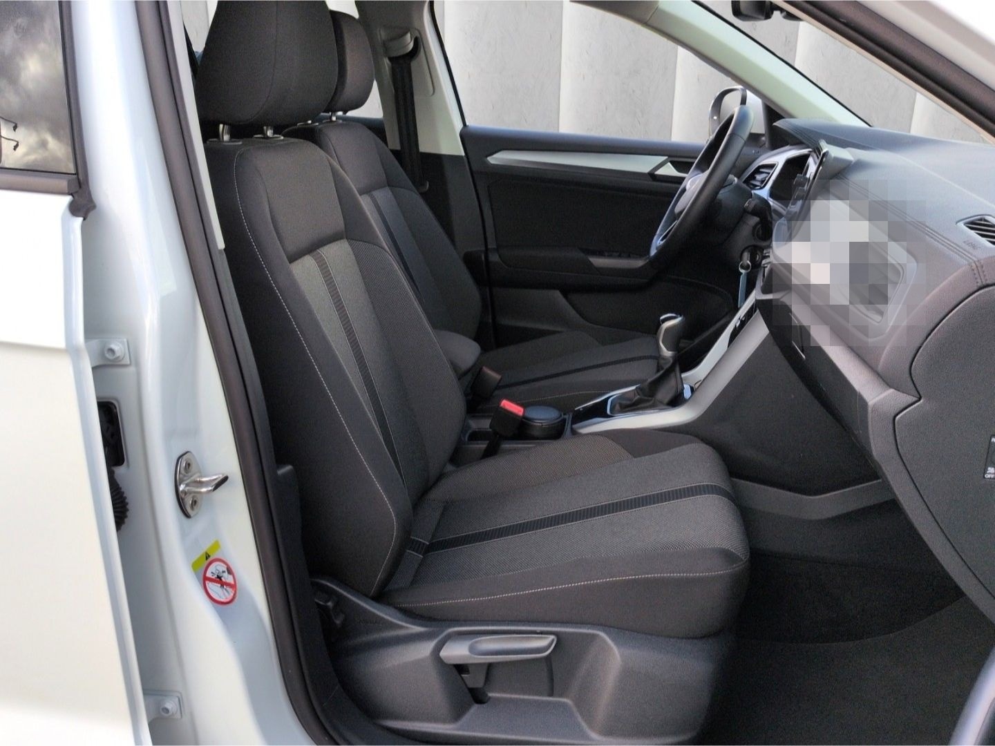 Volkswagen T-Roc Life 1.0TSI*LED+ Navi digCockp SHZ VKZ-Erk foto 8