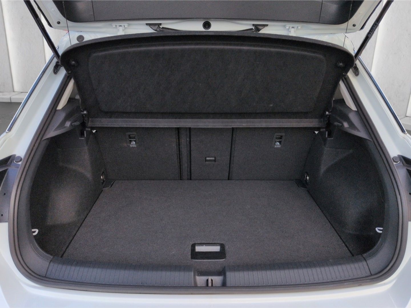 Volkswagen T-Roc Life 1.0TSI*LED+ Navi digCockp SHZ VKZ-Erk foto 10