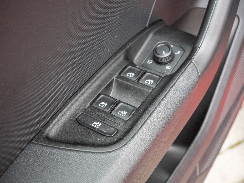 Audi A1 Sportback S line 35 TFSI LED KLIMA PDC SHZ foto 17