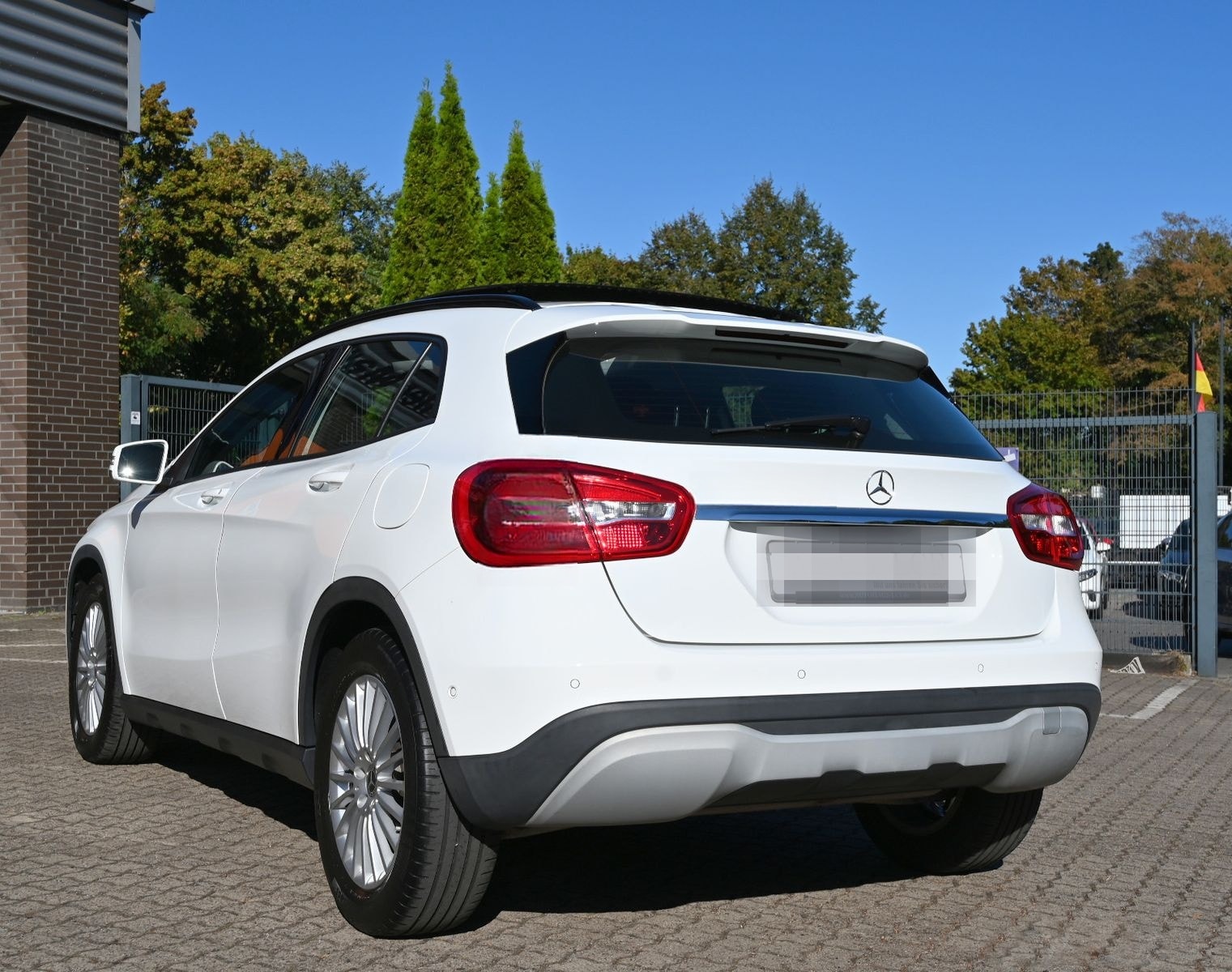 Mercedes-Benz GLA 200 d CDI Navi PDC Kamera Sitzhz. PanoramaSD foto 6