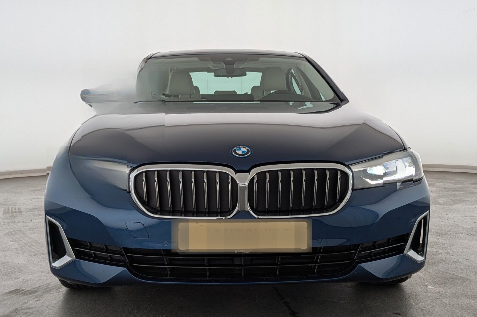 BMW 545 e xDrive Luxury Line LEDER+LED+NAVI+GSD+SHZ+ foto 2