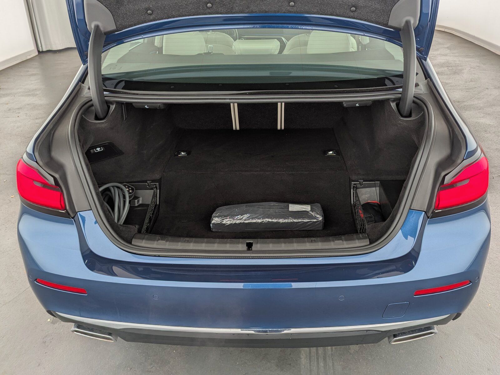 BMW 545 e xDrive Luxury Line LEDER+LED+NAVI+GSD+SHZ+ foto 11