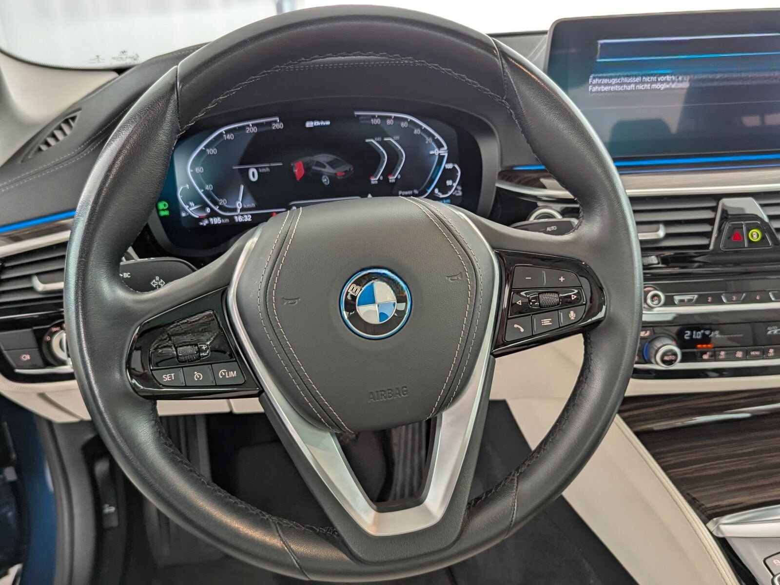 BMW 545 e xDrive Luxury Line LEDER+LED+NAVI+GSD+SHZ+ foto 17