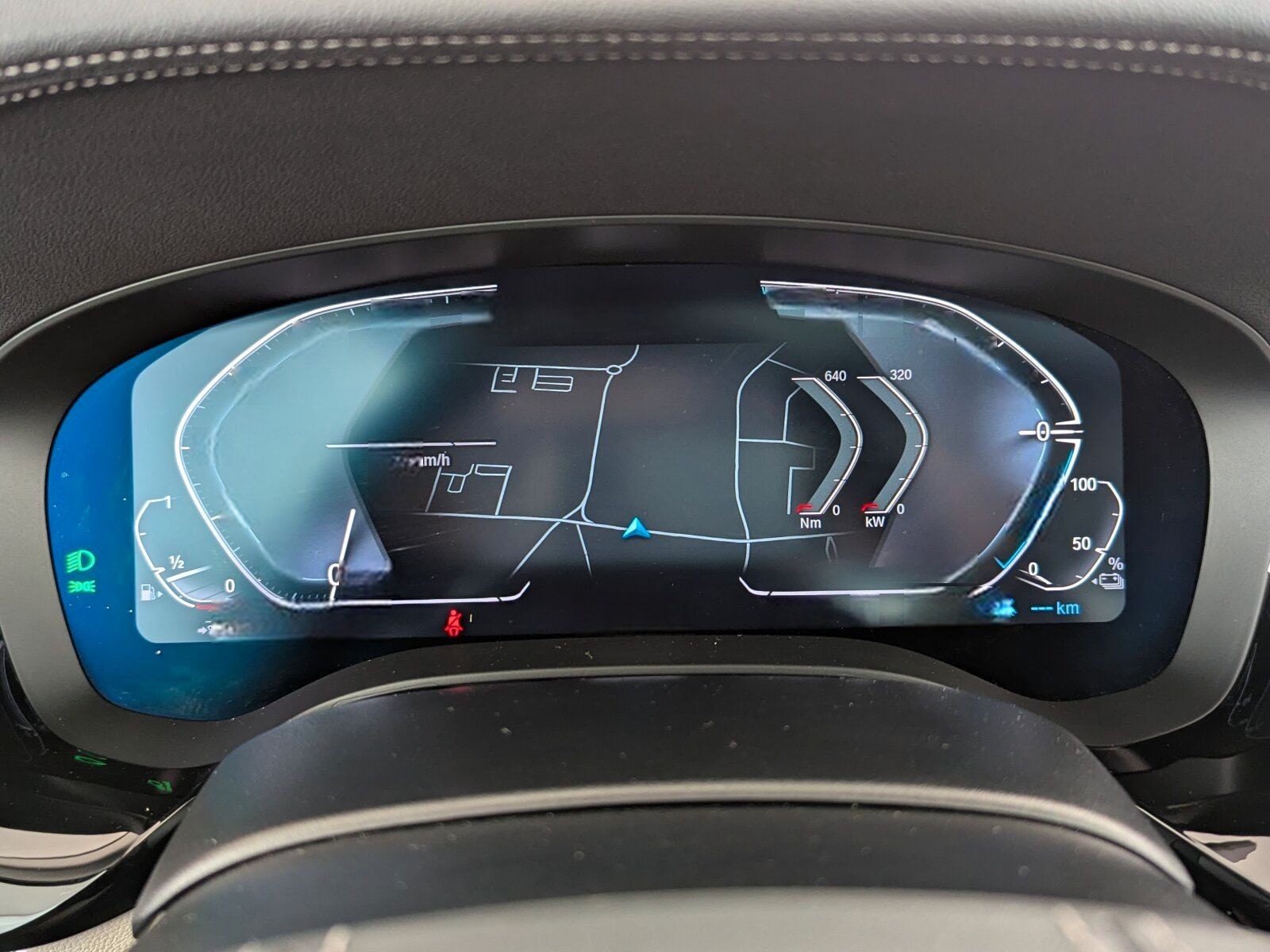 BMW 545 e xDrive Luxury Line LEDER+LED+NAVI+GSD+SHZ+ foto 18