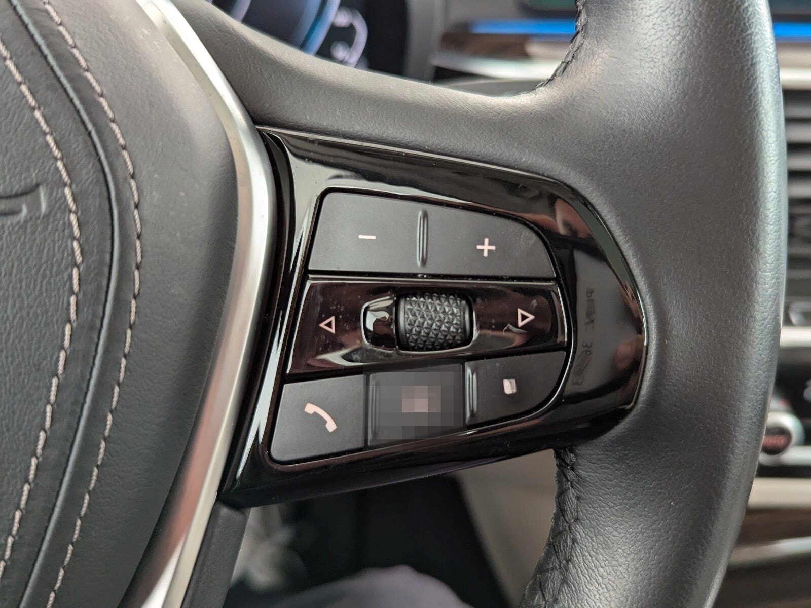 BMW 545 e xDrive Luxury Line LEDER+LED+NAVI+GSD+SHZ+ foto 24