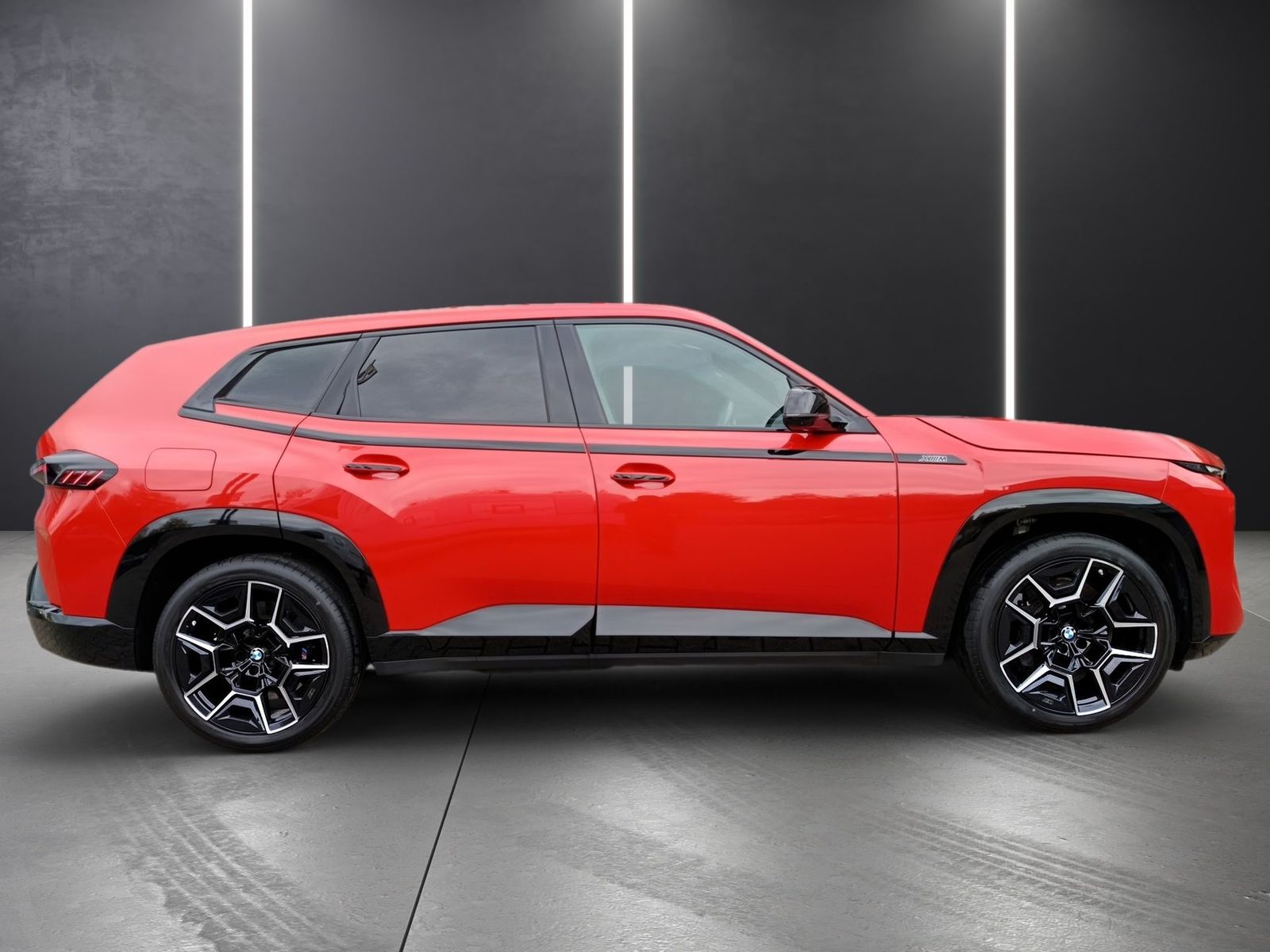 BMW XM 50e 22"ALU+ICONIC GLOW+AHK+AB ASSISTENT foto 3