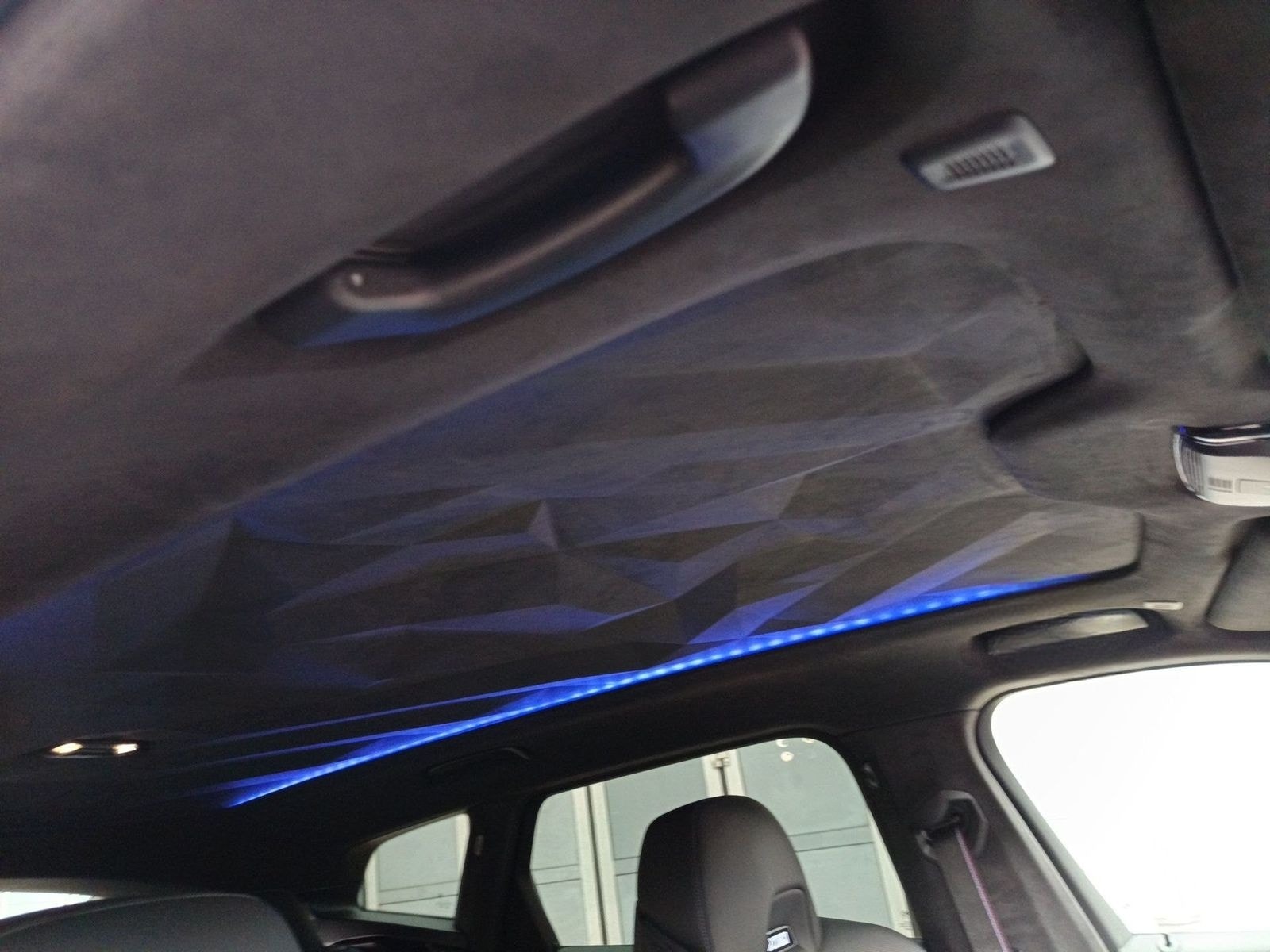 BMW XM 50e 22"ALU+ICONIC GLOW+AHK+AB ASSISTENT foto 24