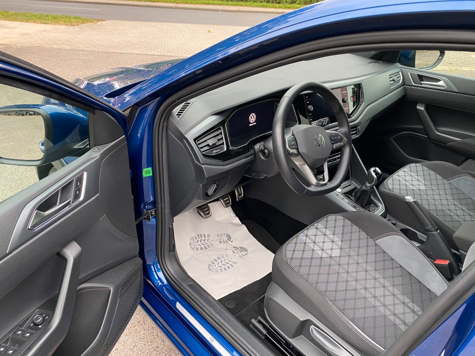 Volkswagen Taigo R-Line PDC / Apple / Klima / Spurh. foto 6