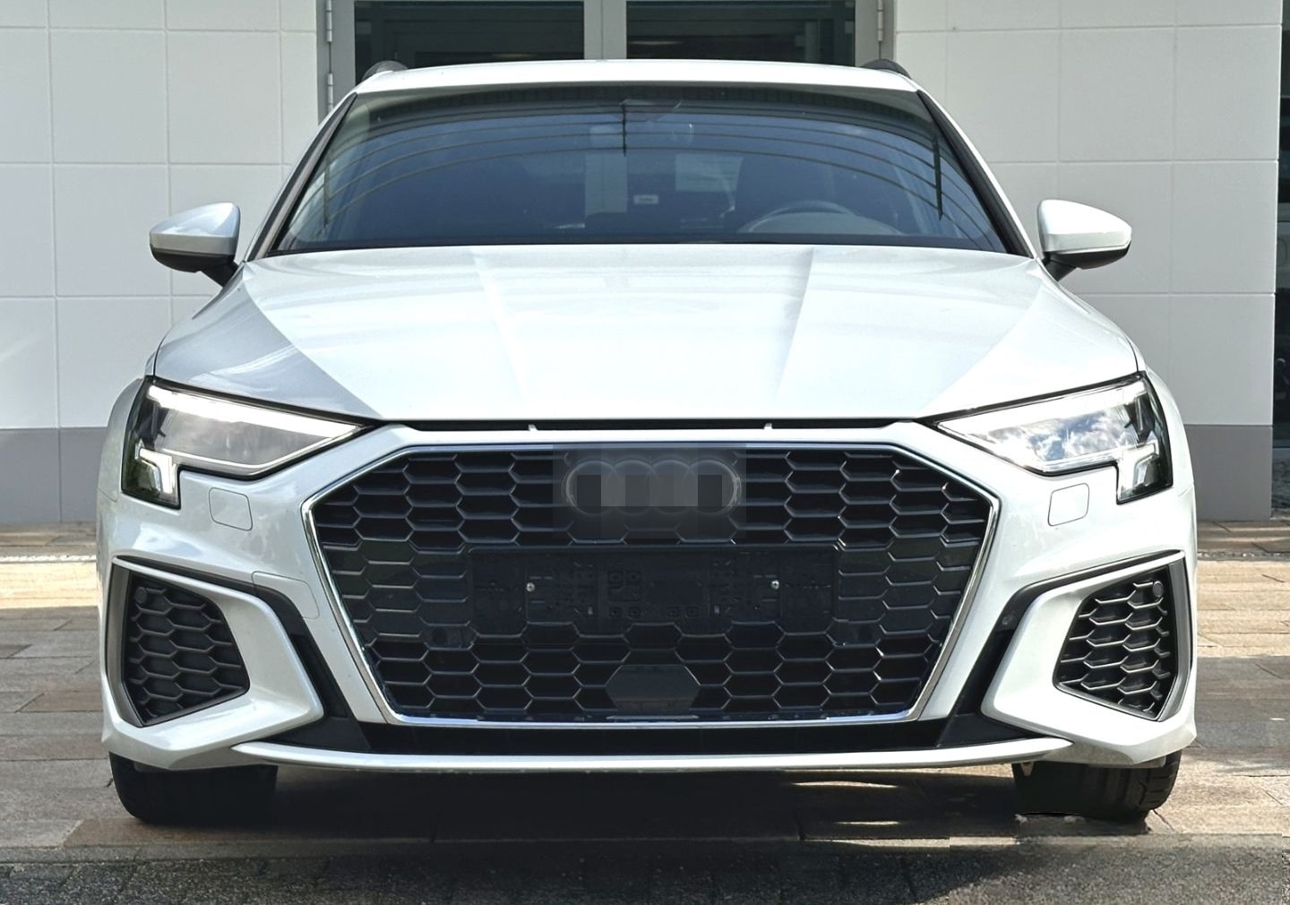 Audi A3 Sportback S-Line 40 TFSI e LED NAV AHZV SHZ V foto 2