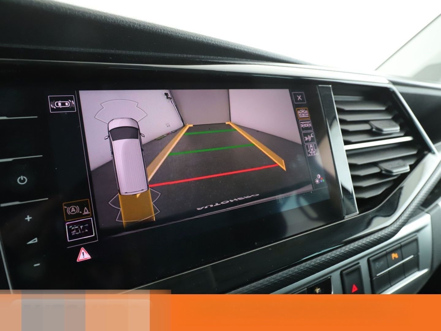 Volkswagen T6 Multivan 2.0 TDI Comfortline FWD Aut.*NAVI* foto 14