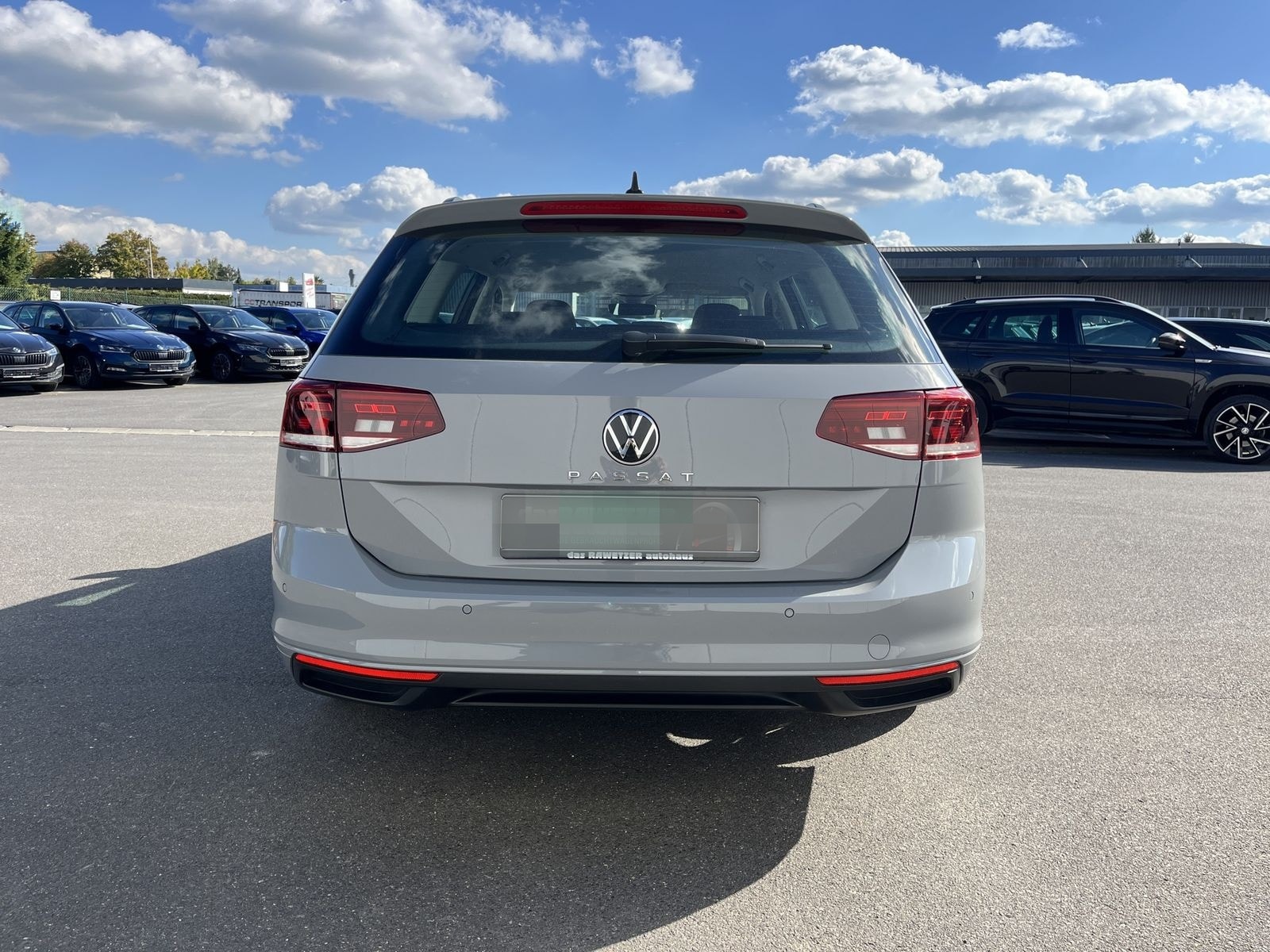 Volkswagen Passat Variant 1.5 TSI R-Line Optik 135€ m.20% A foto 8