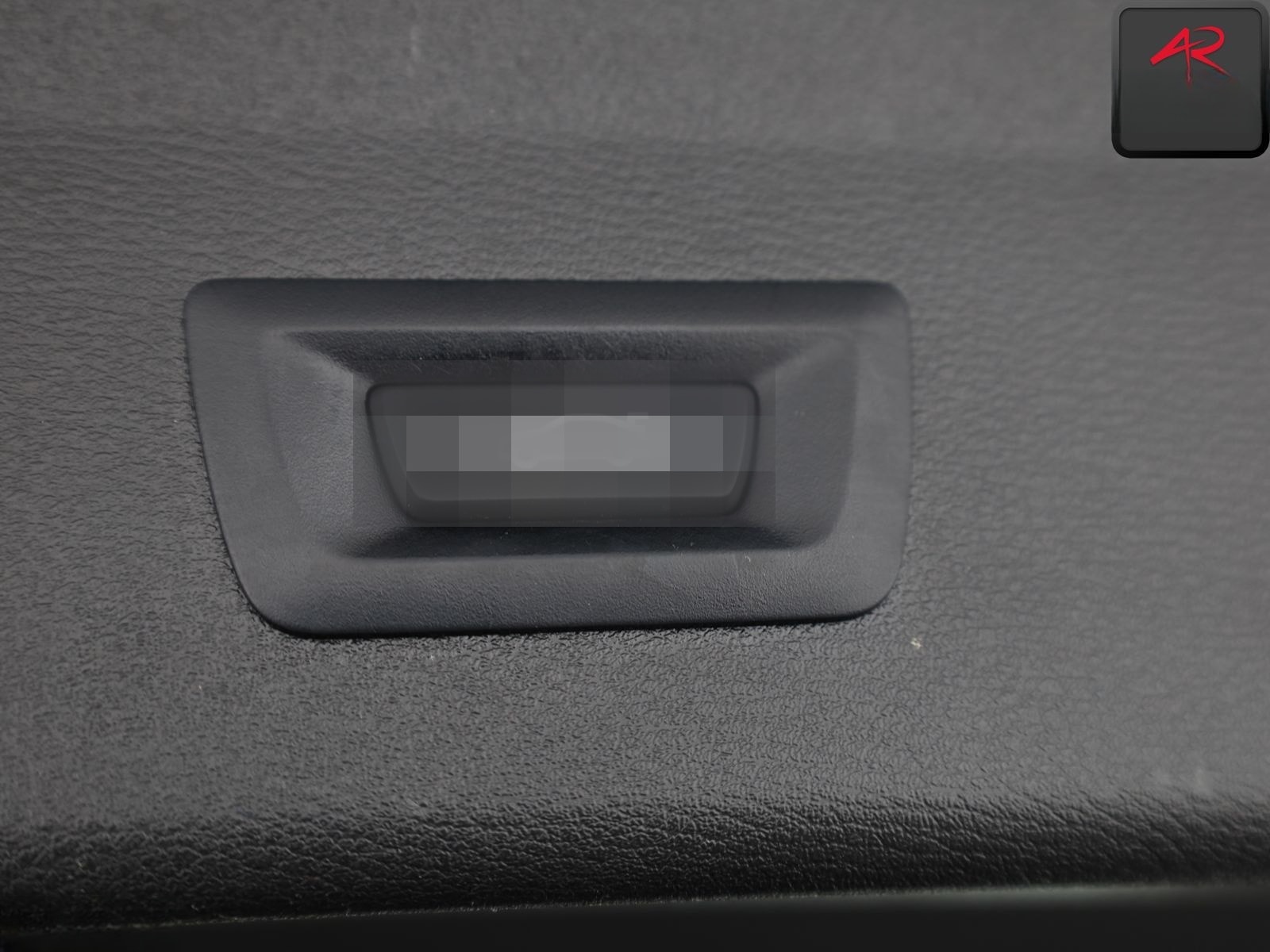 BMW X1 sDrive18d M SPORT SHADOW PANO,KAMERA,HUD,AHK foto 13