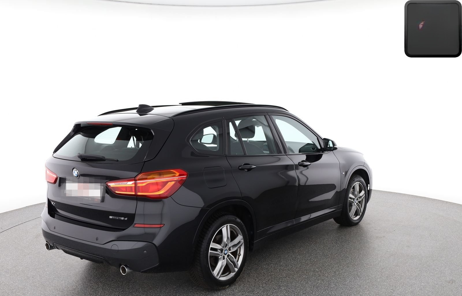 BMW X1 sDrive18d M SPORT SHADOW PANO,KAMERA,HUD,AHK foto 5