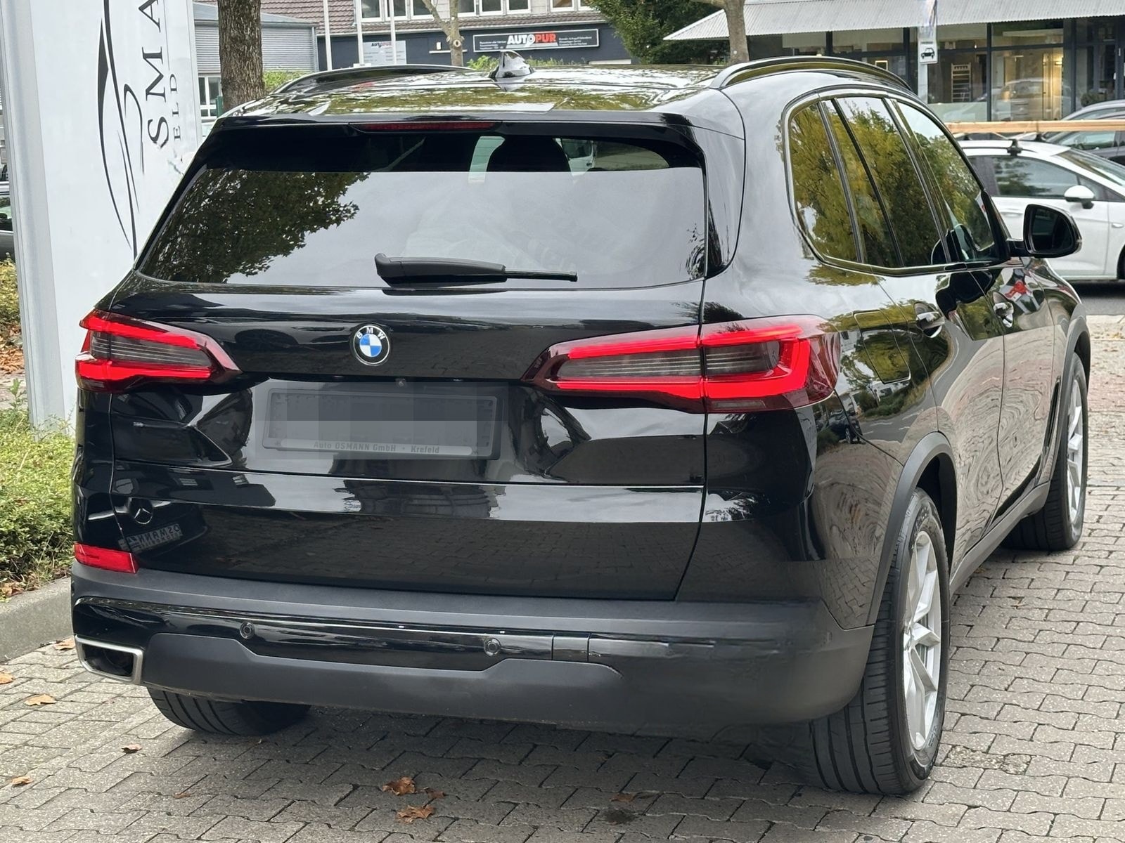 BMW X5 xDrive45e / MEMORY / Live Cockpit / H&K Sound foto 24
