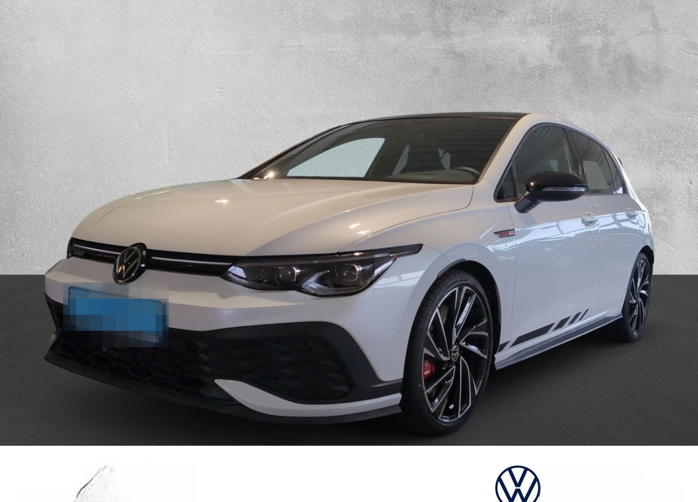 Volkswagen Golf GTI VIII 2,0 TSI DSG Clubsport Black Style  foto 1