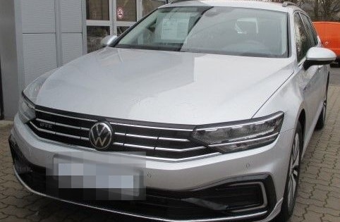 Volkswagen Passat Variant 1.4 TSI Hybrid GTE+LED+NAV foto 2