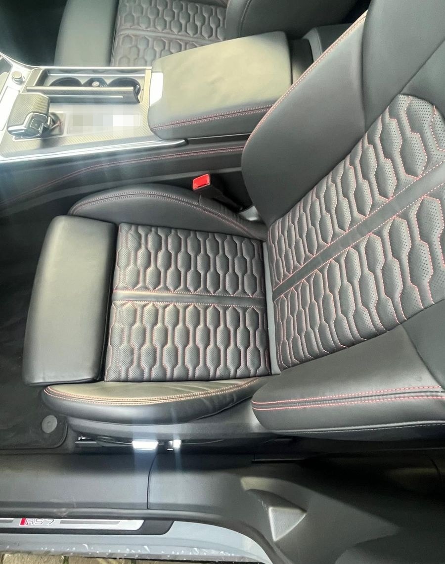 Audi RS7 Sportback 4.0 TFSI quattro |  Pano | Virtual foto 11