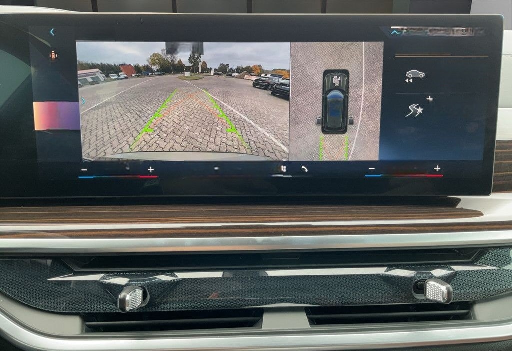 BMW X5 xDrive30d M-SPORT LED NAVI 360° ACC 20" AHK foto 10