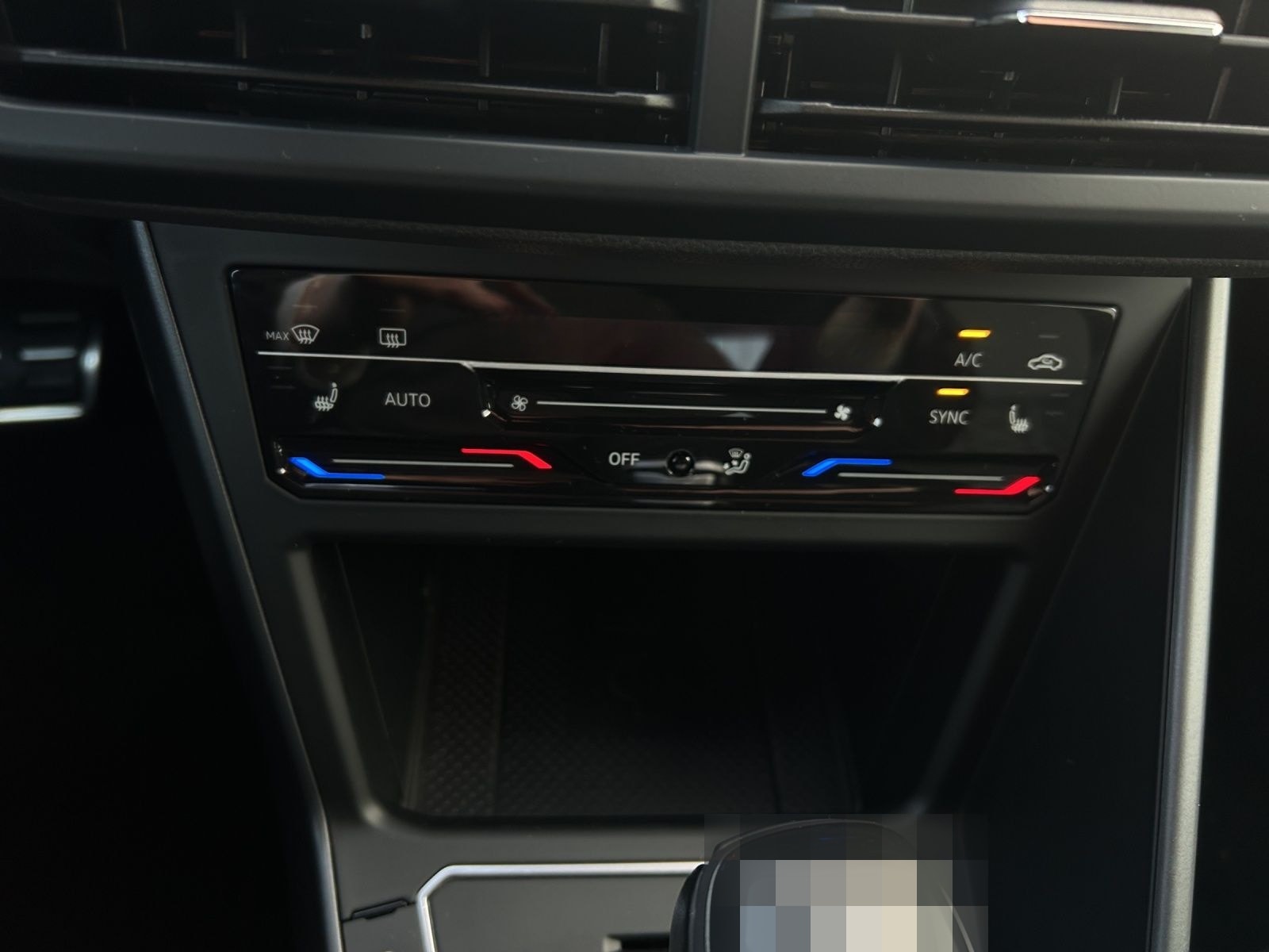 Volkswagen Polo R-Line TSI DSG IQ.Light ACC SH AID RFK AppC foto 21