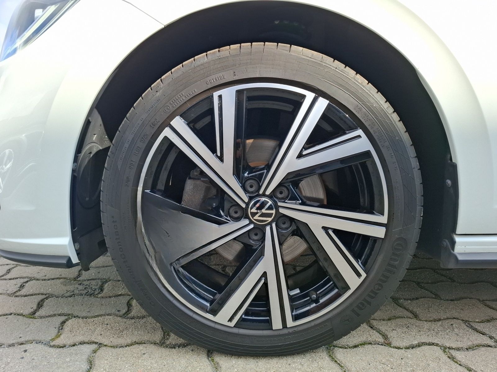 Volkswagen Polo R-Line TSI DSG IQ.Light ACC SH AID RFK AppC foto 9