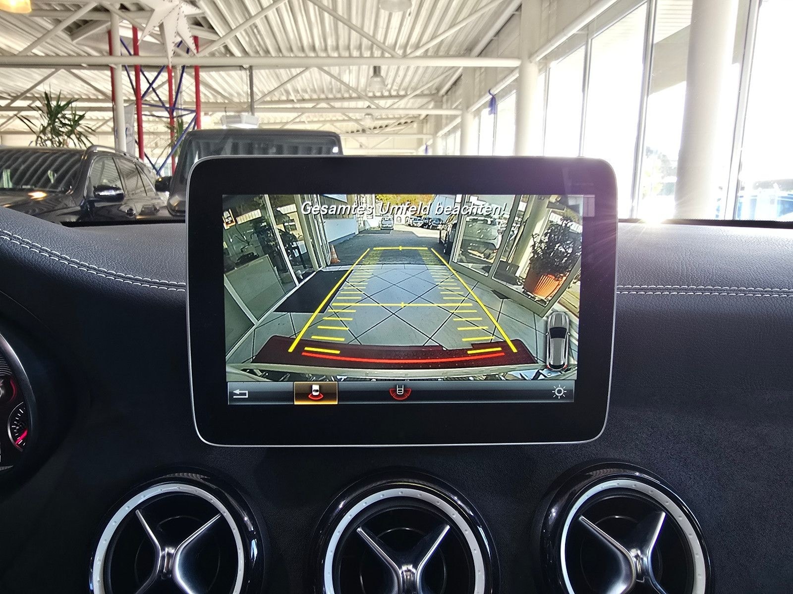 Mercedes-Benz GLA 200 Peak Edition+AMG STYLING+19" AMG LM+PANO foto 12