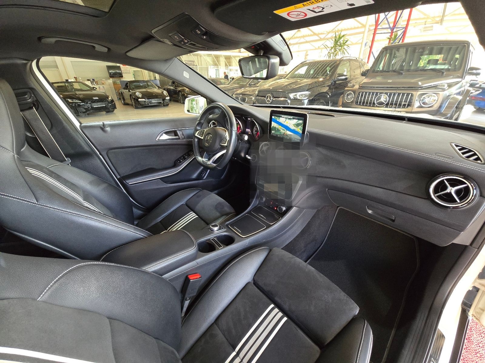 Mercedes-Benz GLA 200 Peak Edition+AMG STYLING+19" AMG LM+PANO foto 18