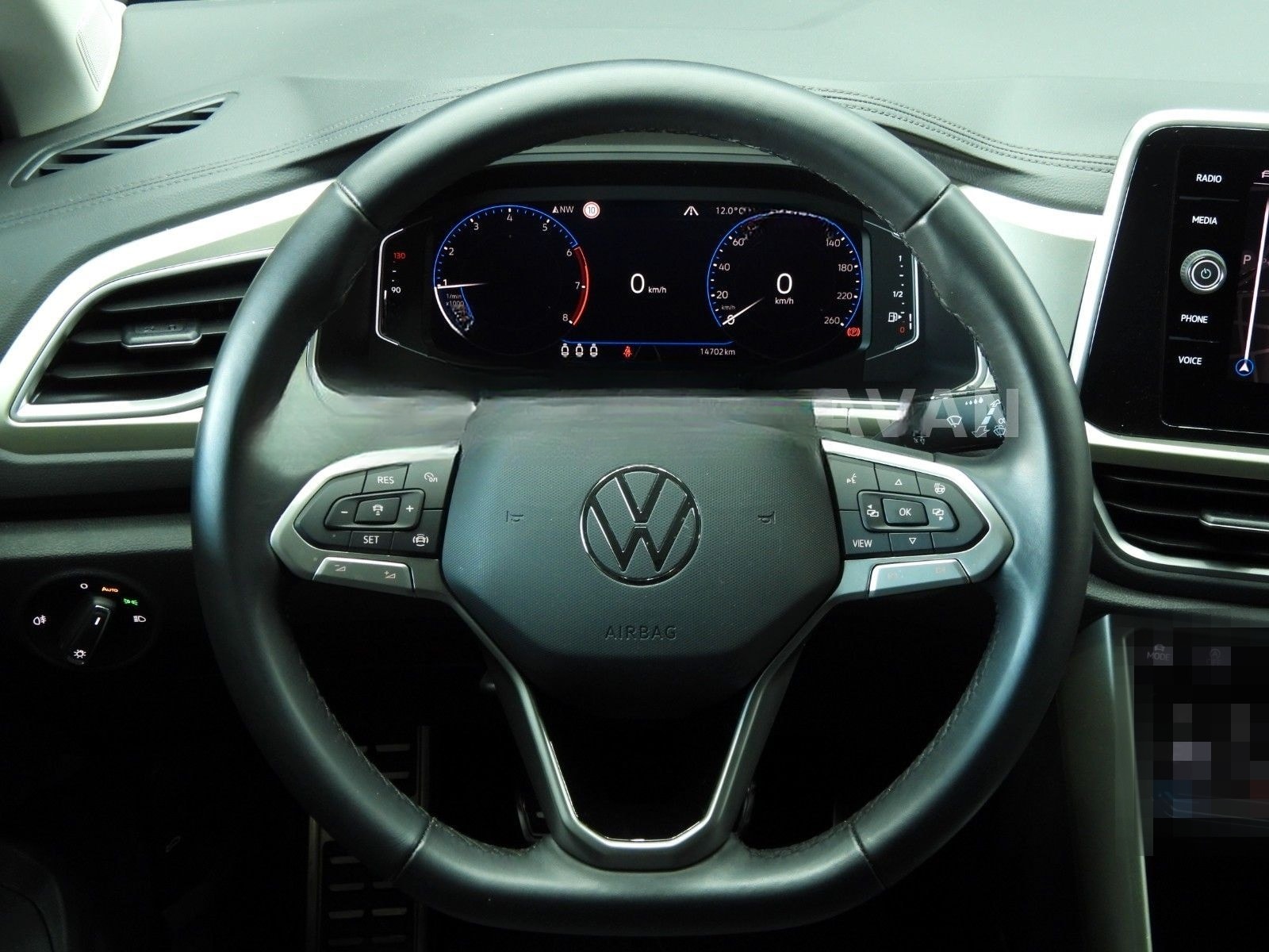 Volkswagen T-ROC 1.0 TSI MOVE foto 13