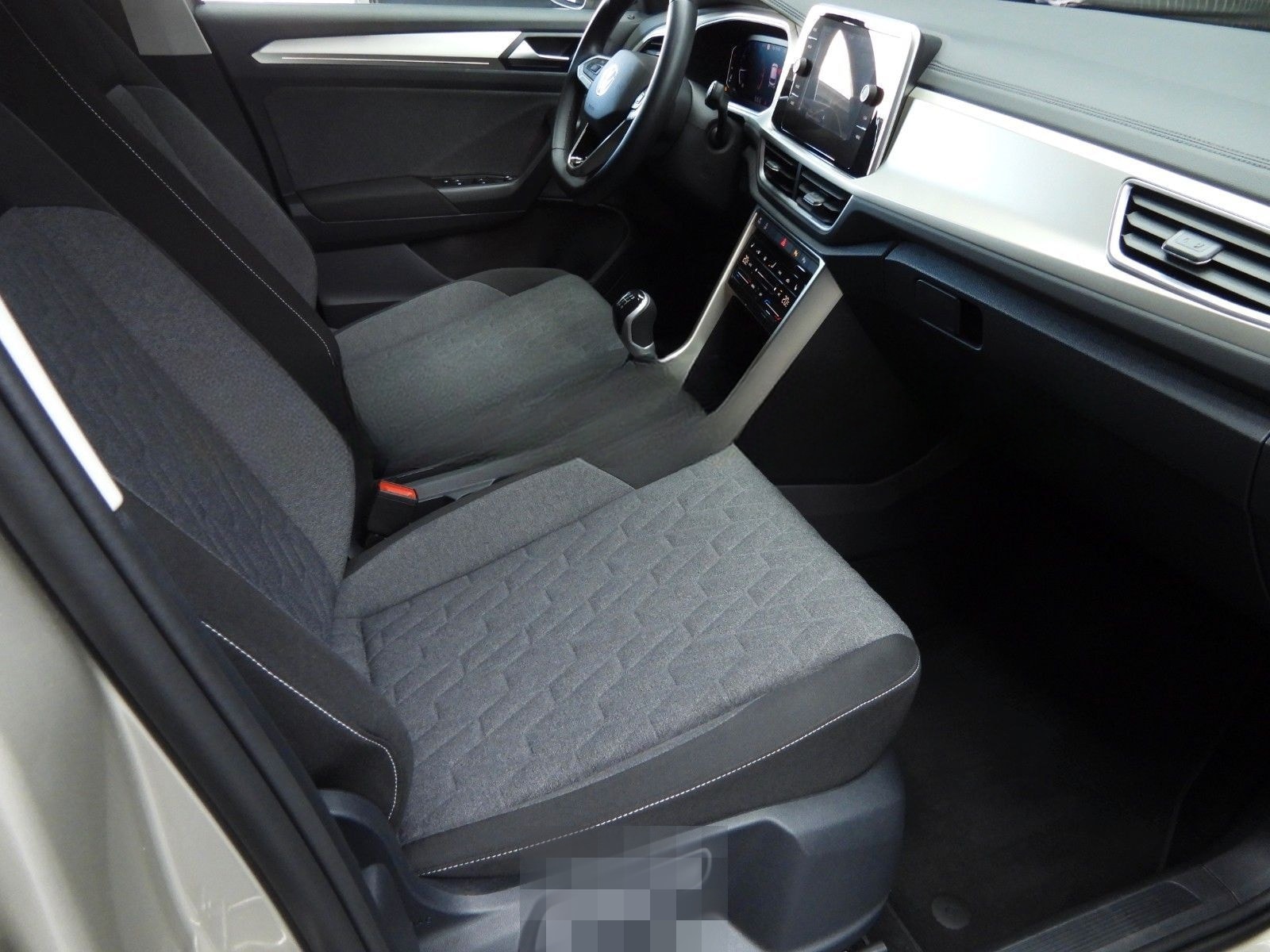 Volkswagen T-ROC 1.0 TSI MOVE foto 18