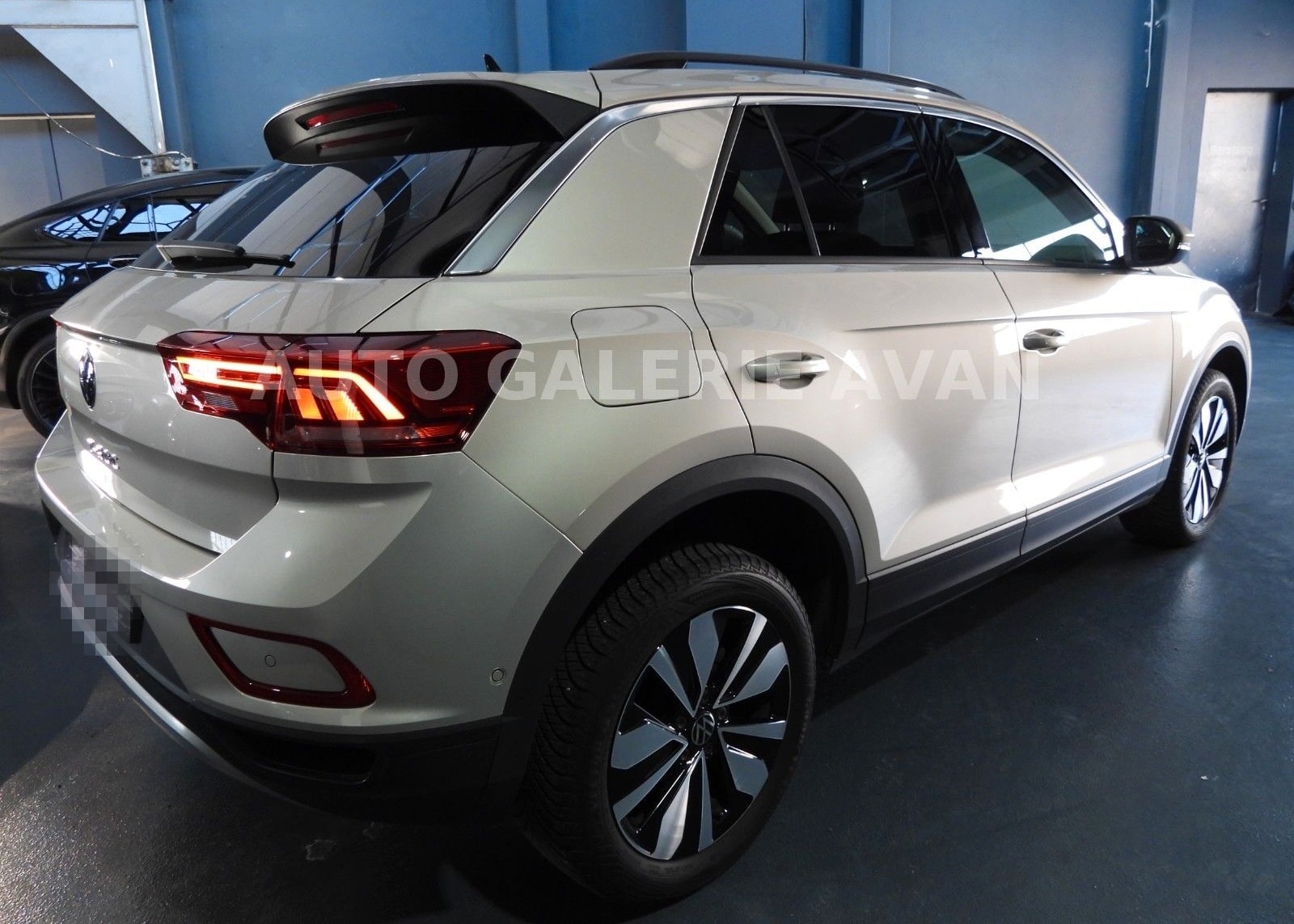 Volkswagen T-ROC 1.0 TSI MOVE foto 4