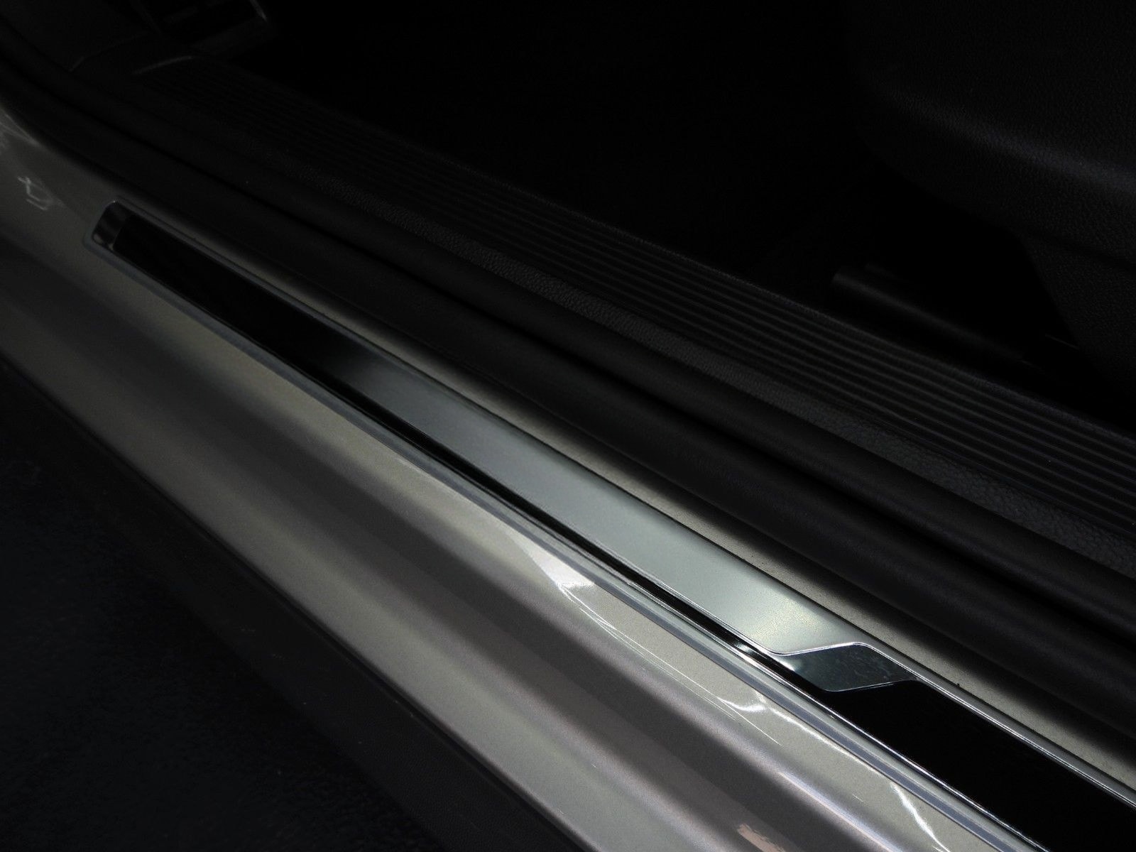 Volkswagen T-ROC 1.0 TSI MOVE foto 6