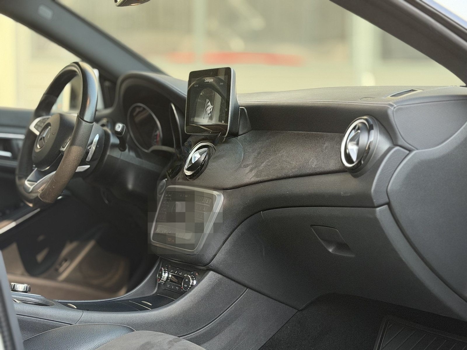 Mercedes-Benz CLA 220 Shooting Brake AMG / PANO / AHK / Kamera foto 17